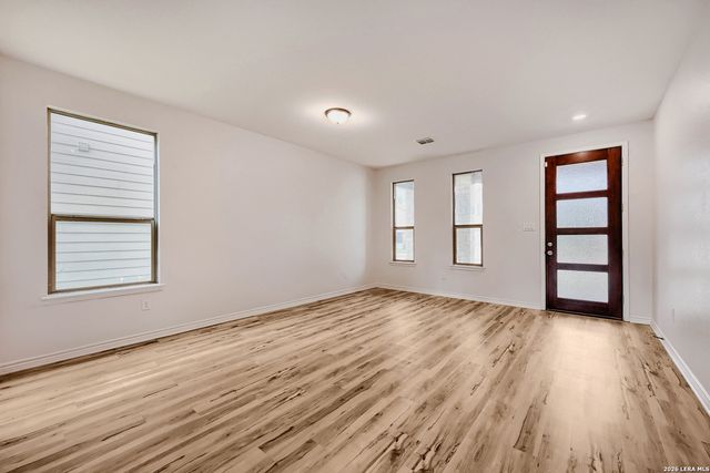 7934 Hanging Branch, San Antonio, TX 78253