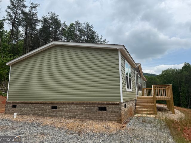 132 Wauka Mountain Road, Clermont, GA 30527