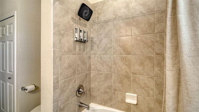20223 LAGENTE CIRCLE, Venice, FL 34293