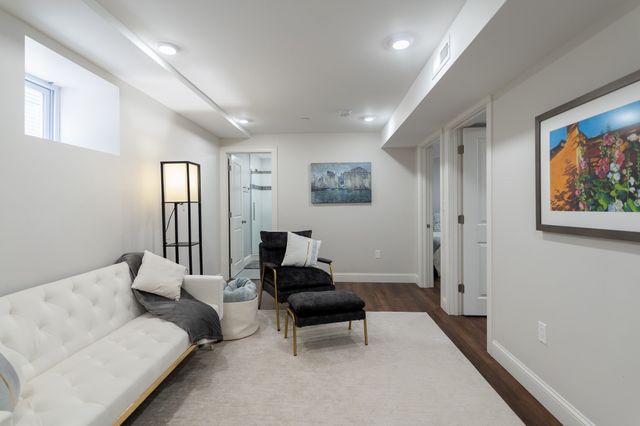 16 Willard Ave 1A, Medford, MA 02155