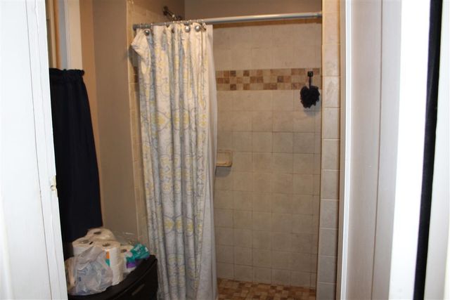 110 Lafayette Street, Claremont, NH 03743