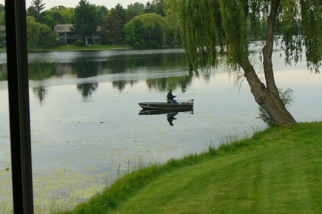 787 Oak Hill Road 467, Lake Barrington, IL 60010