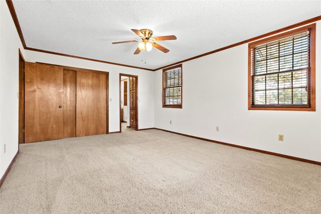 180 Highview Drive, Double Oak, TX 75077