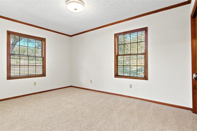 180 Highview Drive, Double Oak, TX 75077