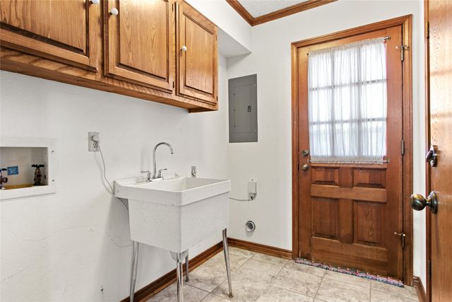 180 Highview Drive, Double Oak, TX 75077