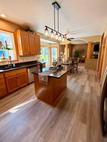 13959 W Virginia Avenue, Savage, MN 55378