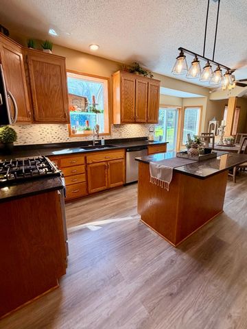 13959 W Virginia Avenue, Savage, MN 55378