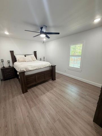 304 N Connett Street, Leonard, TX 75452