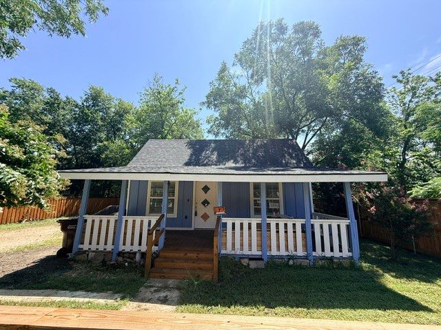 304 N Connett Street, Leonard, TX 75452