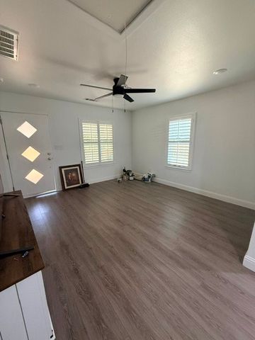 304 N Connett Street, Leonard, TX 75452