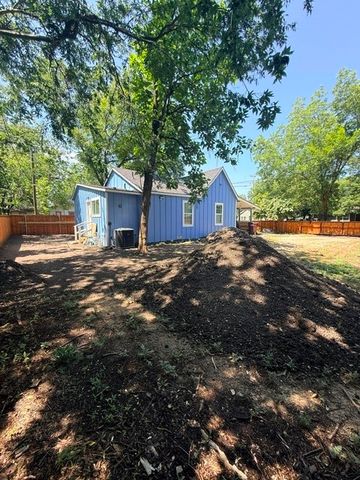 304 N Connett Street, Leonard, TX 75452