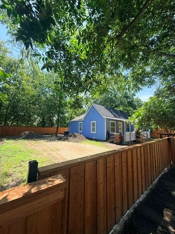 304 N Connett Street, Leonard, TX 75452