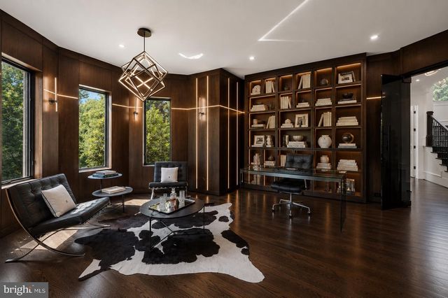 1332 MCCAY LN, Mclean, VA 22101