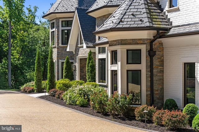 1332 MCCAY LN, Mclean, VA 22101
