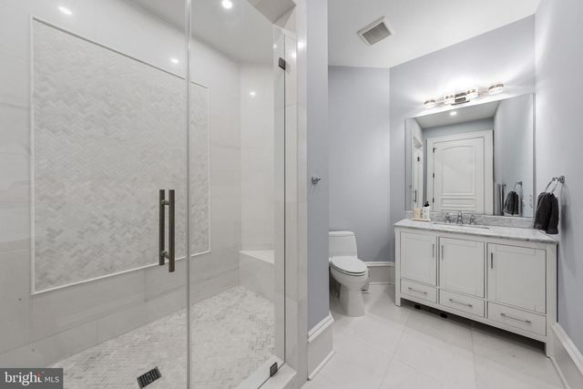 1332 MCCAY LN, Mclean, VA 22101