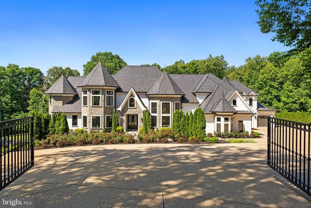 1332 MCCAY LN, Mclean, VA 22101