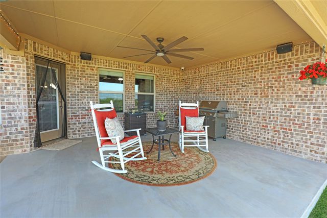 2720 Joseph Court, Farmersville, TX 75442