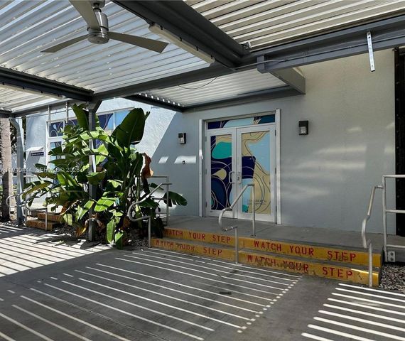 555 Jefferson Ave, Miami Beach, FL 33139