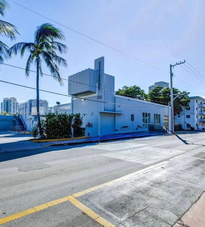555 Jefferson Ave, Miami Beach, FL 33139