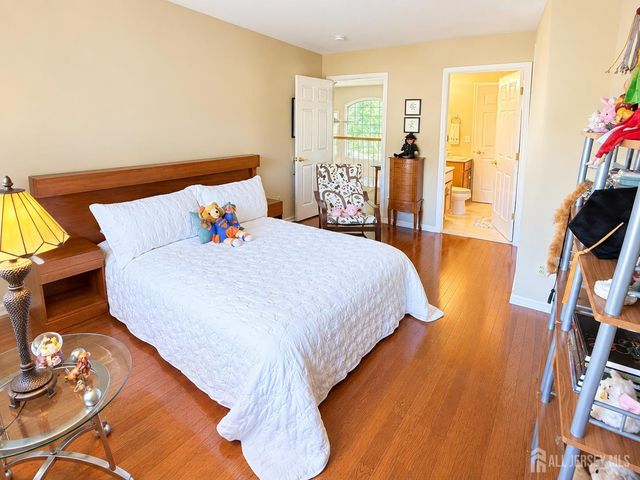 11 Tower Hill Lane, Old Bridge, NJ 08857