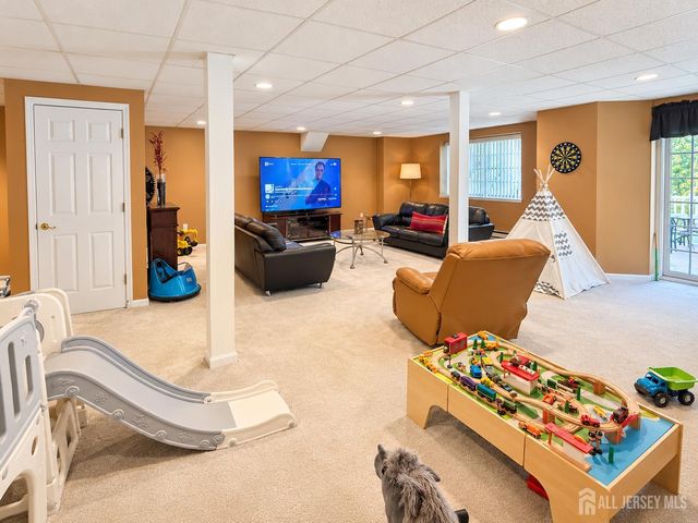 11 Tower Hill Lane, Old Bridge, NJ 08857