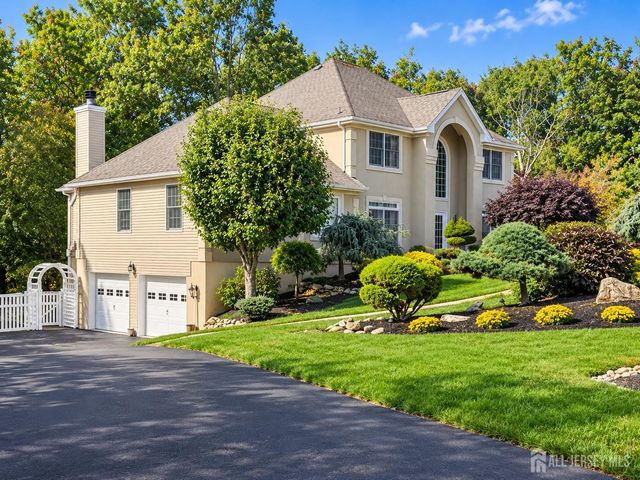 11 Tower Hill Lane, Old Bridge, NJ 08857