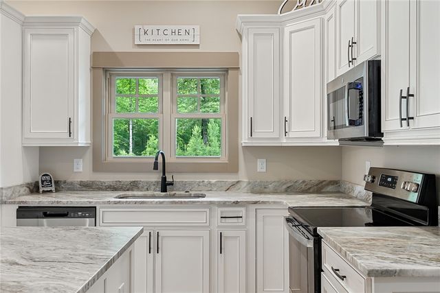 1104 Little River View Drive, Seneca, SC 29672