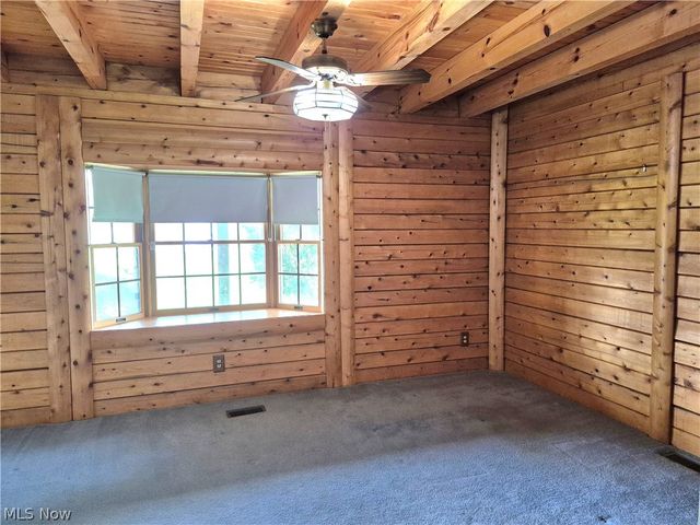 1174 Henn Hyde Road NE, Warren, OH 44484