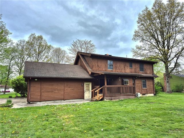 1174 Henn Hyde Road NE, Warren, OH 44484