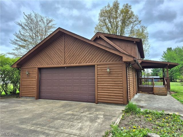 1174 Henn Hyde Road NE, Warren, OH 44484