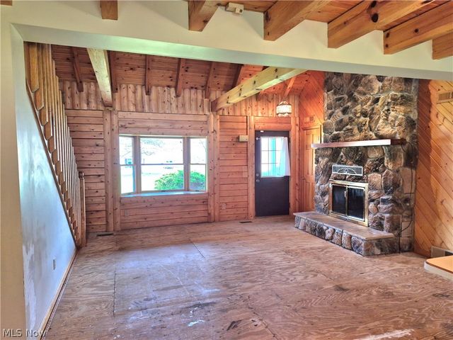 1174 Henn Hyde Road NE, Warren, OH 44484
