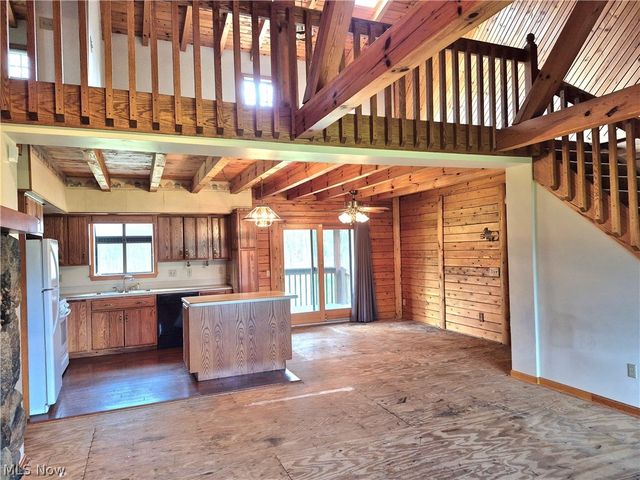1174 Henn Hyde Road NE, Warren, OH 44484