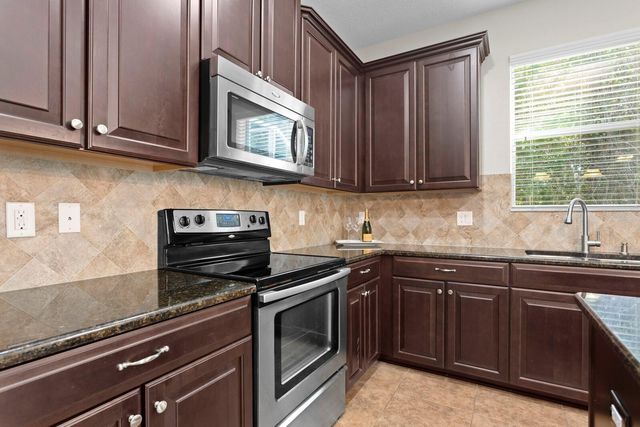 12525 SHIREBROOK COURT, Tampa, FL 33626