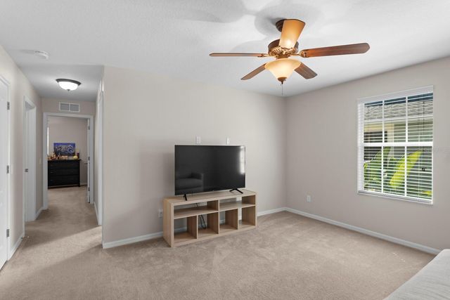 12525 SHIREBROOK COURT, Tampa, FL 33626