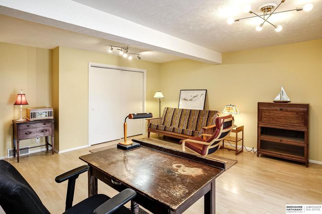 3618 Burt Street, Omaha, NE 68131