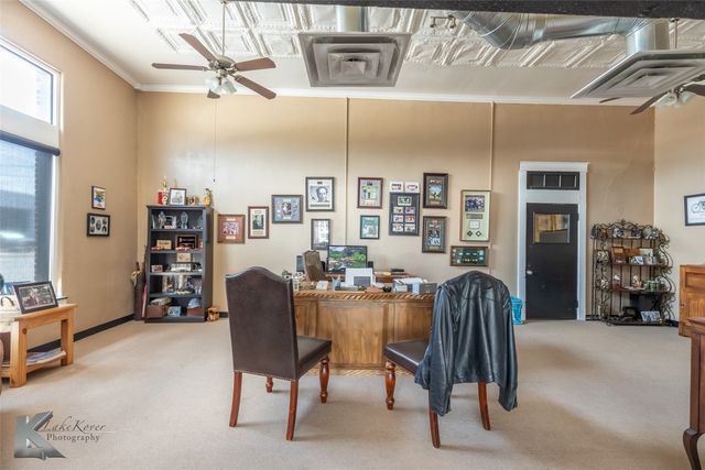 1305 S 1st Street, Abilene, TX 79602