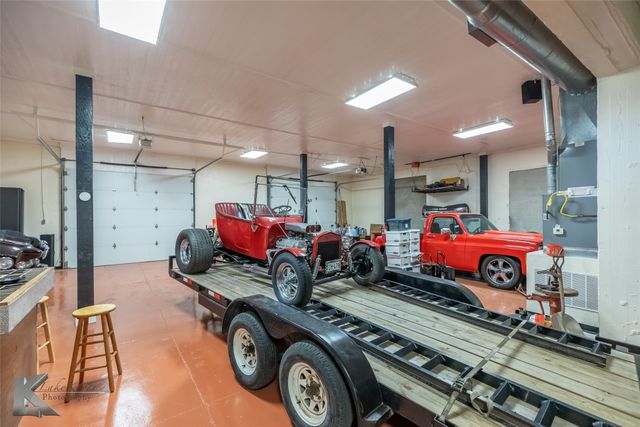 1305 S 1st Street, Abilene, TX 79602