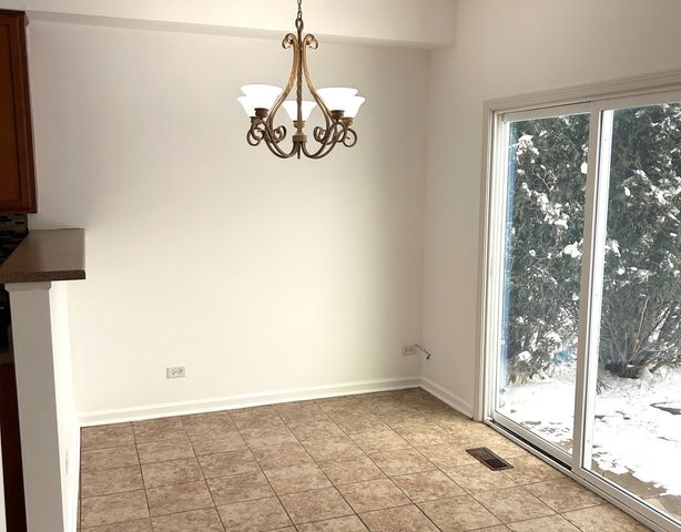 9859 Williams Drive, Huntley, IL 60142