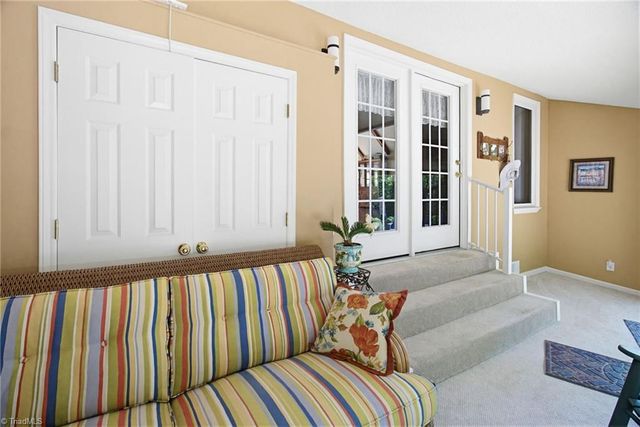 1210 Bunny Trail, Winston-salem, NC 27105