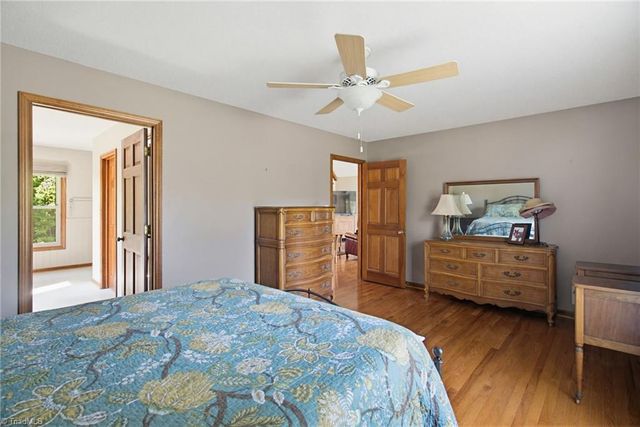 1210 Bunny Trail, Winston-salem, NC 27105