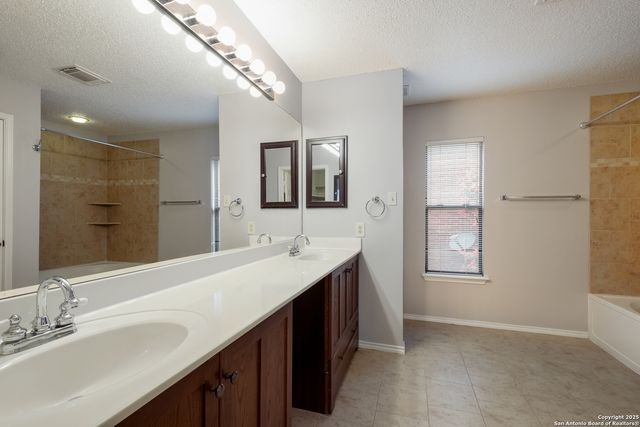 1319 Pecan Station, San Antonio, TX 78258