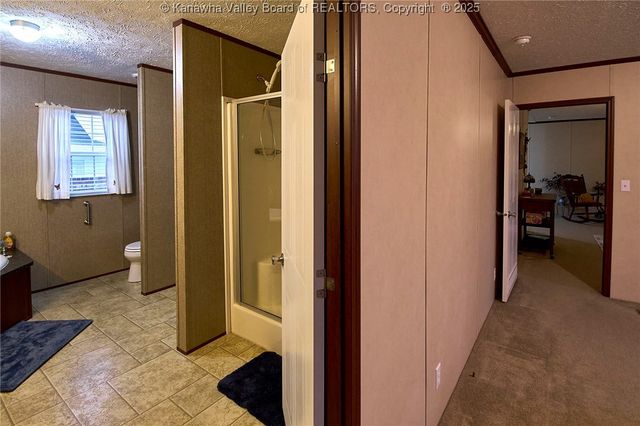 374 Sunnybrook Drive, Hurricane, WV 25526