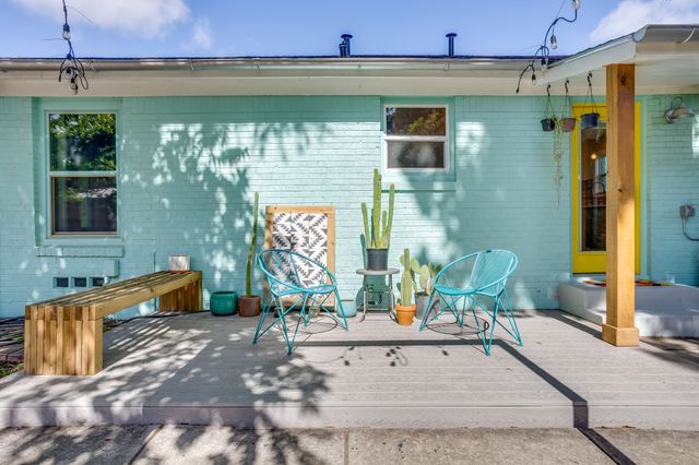 1908 N Riverside Drive, Fort Worth, TX 76111