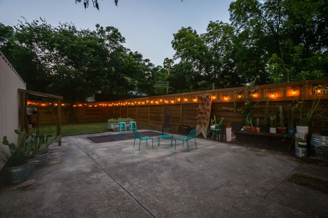1908 N Riverside Drive, Fort Worth, TX 76111