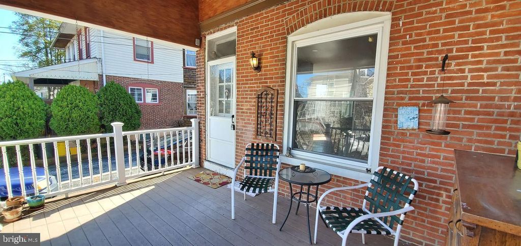 16 WILDWOOD AVE, Morton, PA 19070