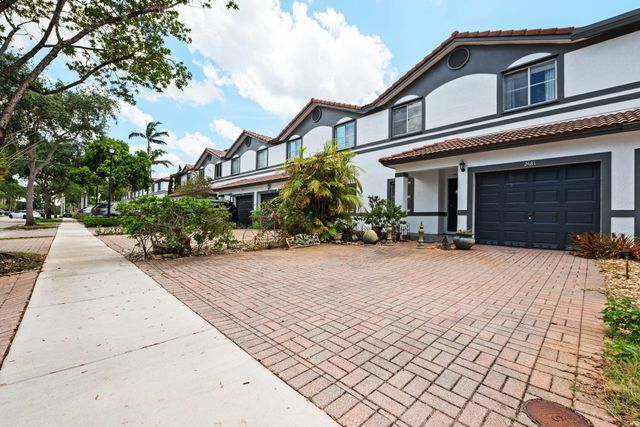 2481 NW 98th Lane, Sunrise, FL 33322