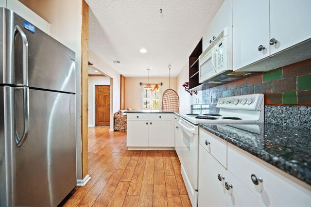 2481 NW 98th Lane, Sunrise, FL 33322