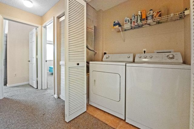 2481 NW 98th Lane, Sunrise, FL 33322