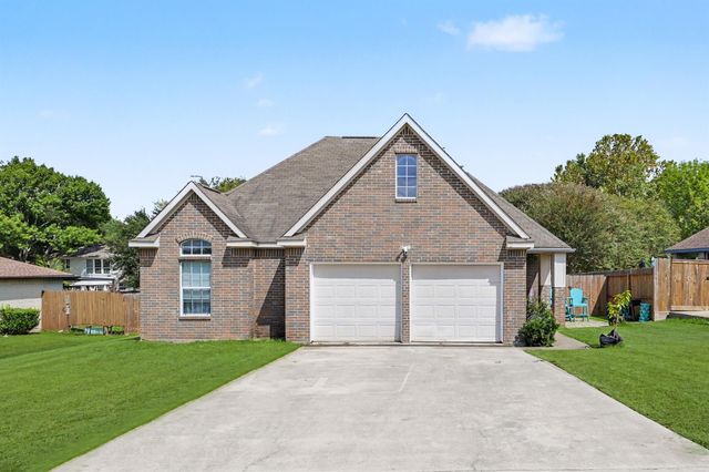 13262 Lake Breeze Lane, Willis, TX 77318