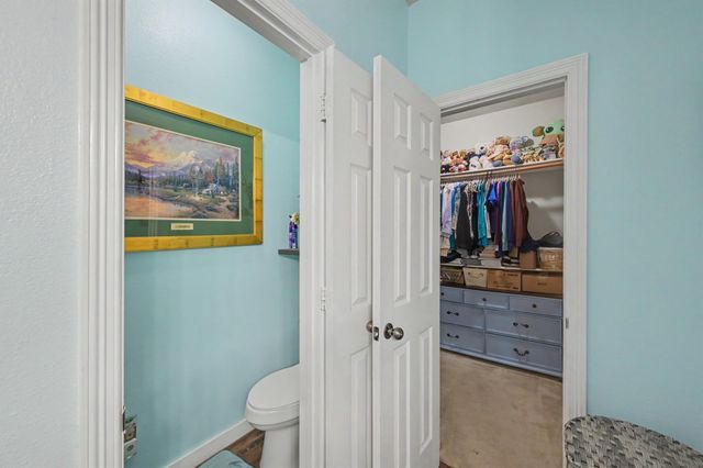 13262 Lake Breeze Lane, Willis, TX 77318